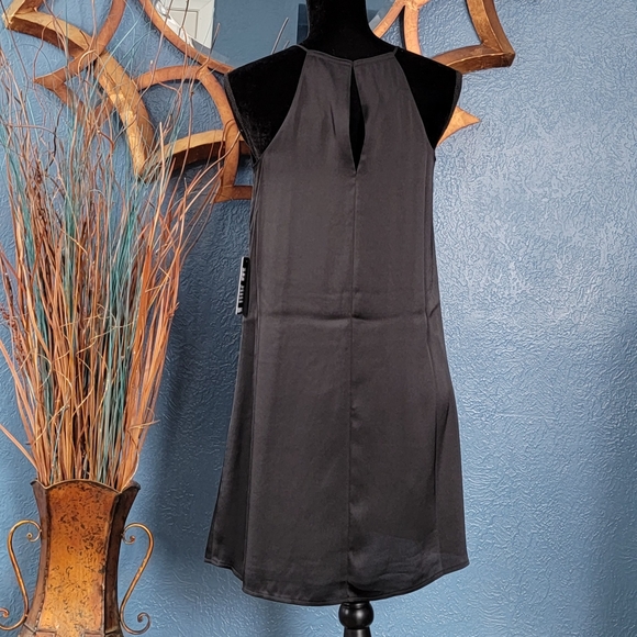 🔥Express Dress - Picture 2 of 6